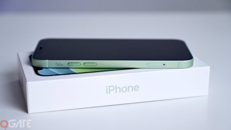  Apple có thể đang cân nhắc việc loại bỏ cáp sạc và tất cả các phụ kiện khác trong hộp iPhone