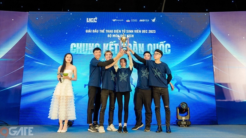 Đại Học Kinh Tế Quốc Dân trở thành nhà vô địch Chung Kết Toàn Quốc UEC Đột Kích 2023
